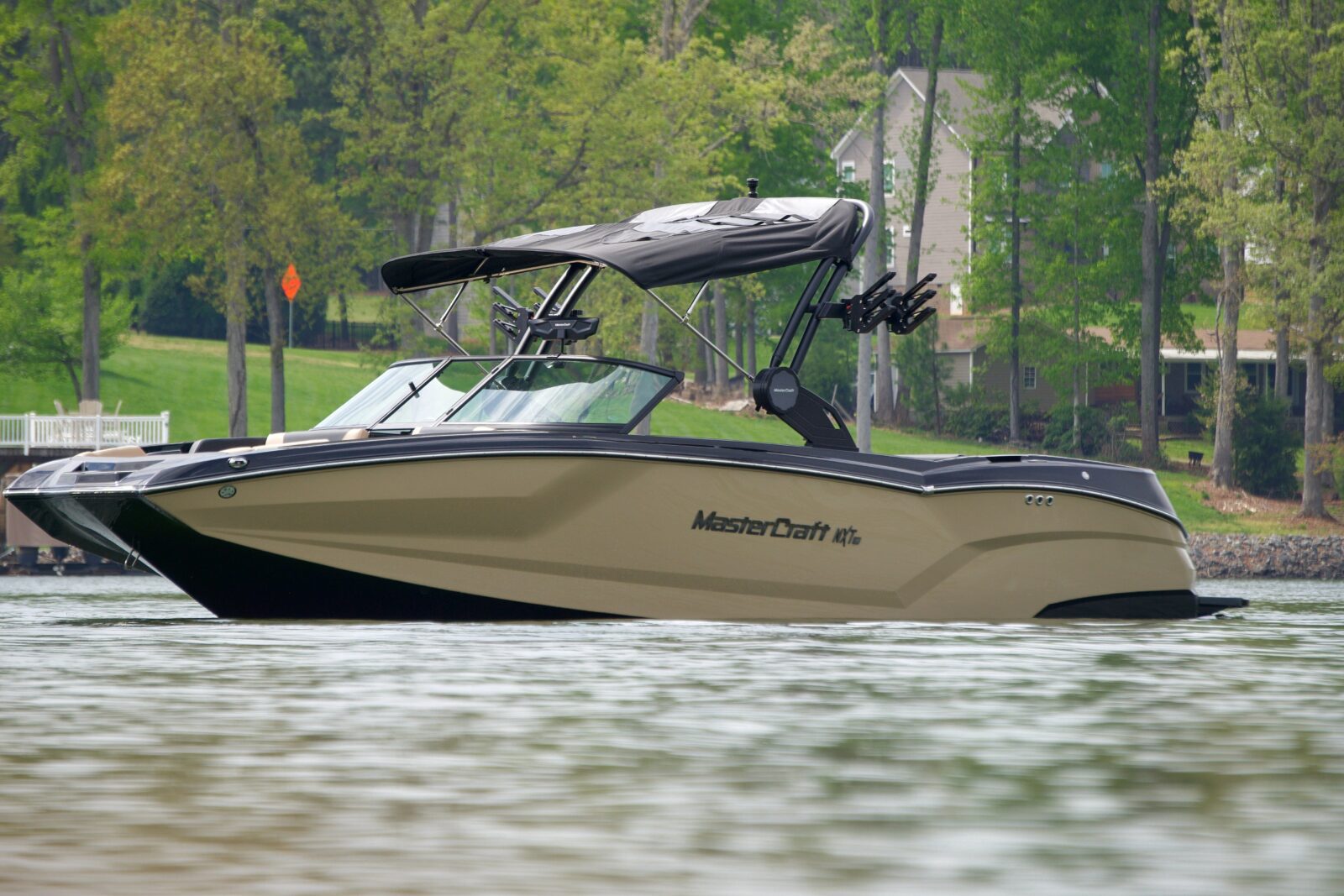 2024 MasterCraft NXT24 Icon Package! [1] 1M24054
